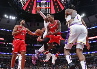 DeRozan destroza a los Lakers