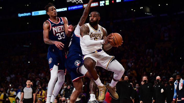 LeBron supera a Kobe... para nada