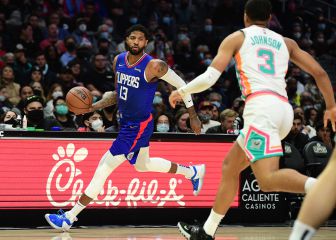 Paul George tiene que parar