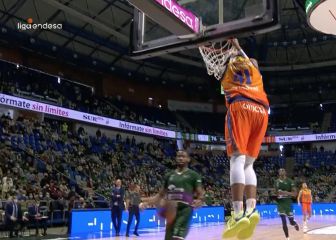 El Valencia vence a Unicaja