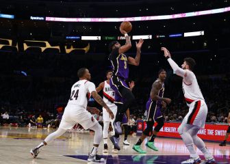 Davis reina entre las ruinas