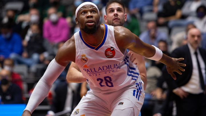 El Madrid suda la gota gorda