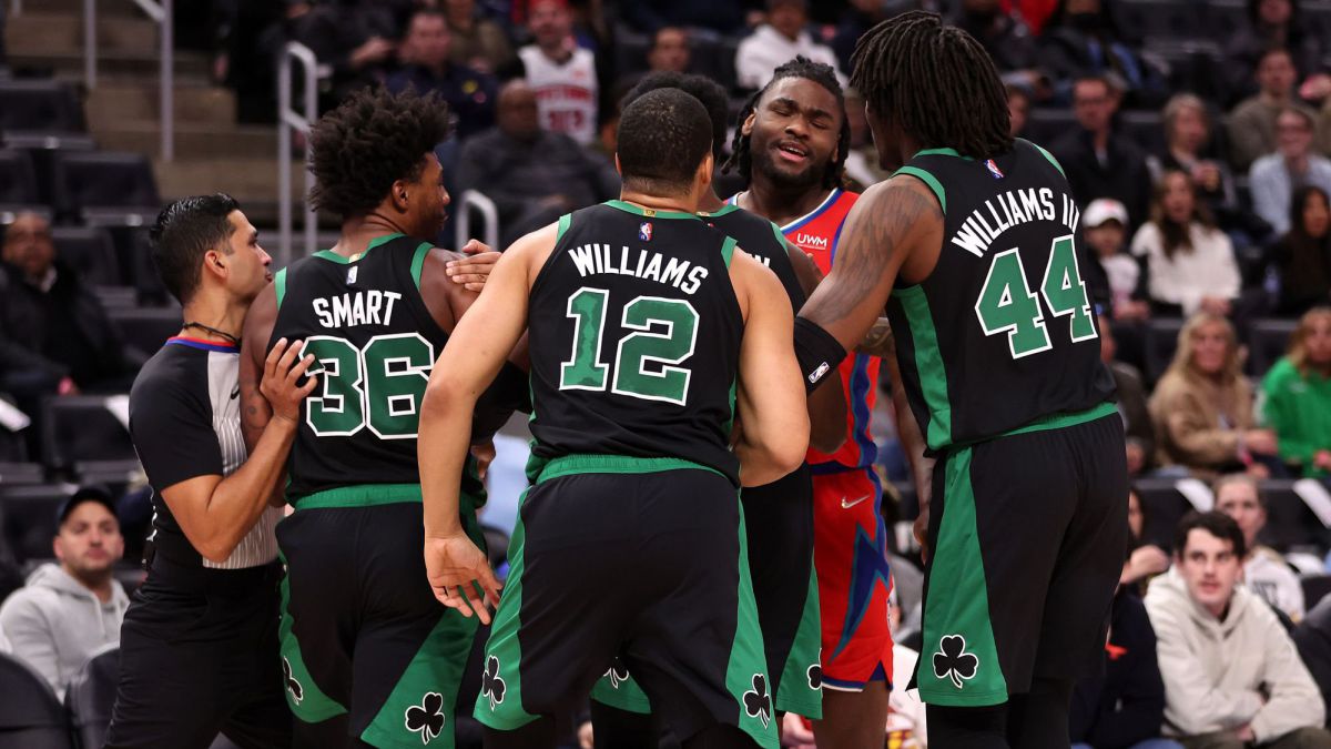 The Celtics beat the Pistons in a game with arbitration controversy