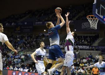 El Unicaja respira hondo en el gran día de Mario Saint-Supéry