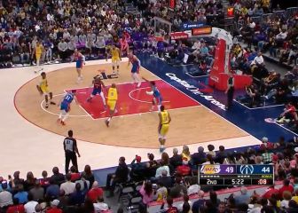 La canasta para la historia de LeBron en la NBA: otro día más en la oficina para 'King' James