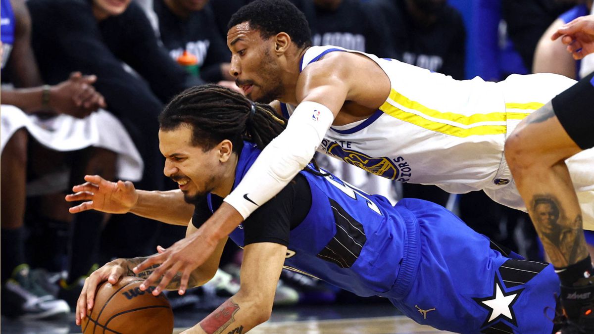 The Warriors fall apart without Curry loss in Orlando