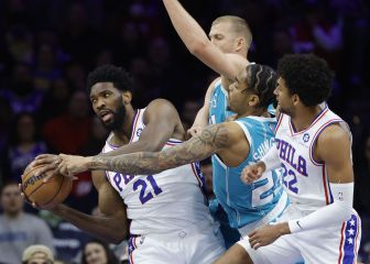 Resúmenes y resultados de NBA: Embiid dirige un aplastamiento