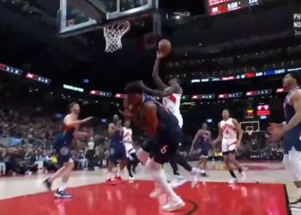 Fue un choque de trenes: la secuencia en la que a Embiid le rompen el pómulo de un codazo