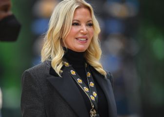 Buss se pone seria con los Lakers: 