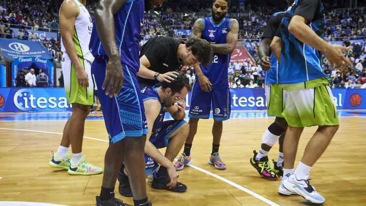 El presidente del Burgos obliga al equipo a arrodillarse y pedir perdón