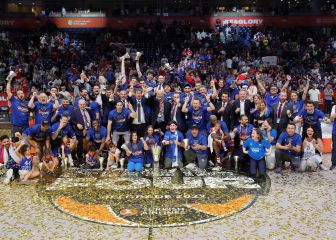 El Efes repite corona y acaba con el sueño de la Undécima