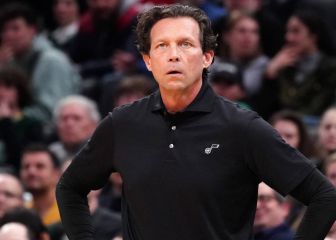 Snyder deja el banquillo de Utah