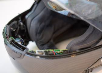 LiveMap muestra su casco de moto con realidad aumentada en la visera