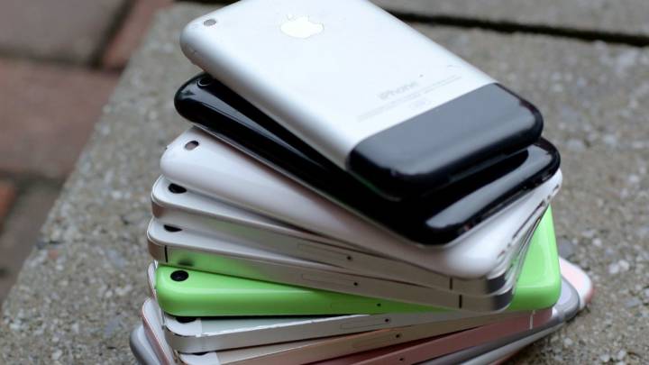 El doloroso y fascinante proceso de reciclaje de los iPhone