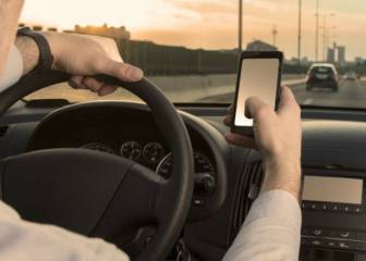 Si causas un accidente de tráfico por usar el móvil, pagas todos los daños