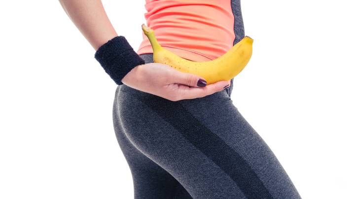 Por qué todos los deportistas deberían comer un plátano y 30 gramos de pistachos