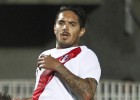 Hinchas insultaron a jugadores de la selección peruana
