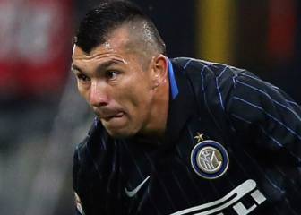 Medel pelearía un lugar en defensa para no irse del Inter