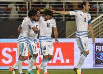 Uruguay golea a Jamaica y
se despide con una victoria