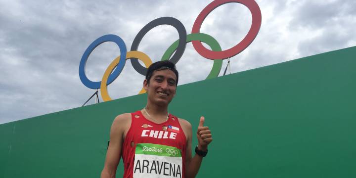 Víctor Aravena logró mejor tiempo chileno en maratón de Juegos Olímpicos
