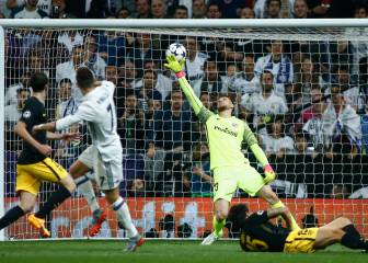 Cristiano anota un triplete y el Madrid mira una nueva final