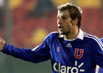 Seymour arremete para reemplazar a Espinoza en la U