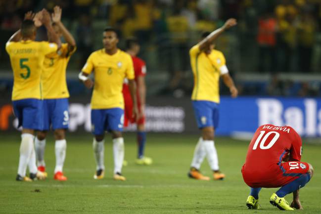 Brasil 3 0 Chile La Roja Queda Fuera Del Mundial De Rusia As Chile