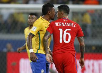 Hernández revela el riesgo que corrió al jugar por la Roja