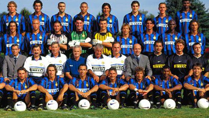 Iván Zamorano fue compañero de Andrea Pirlo en el Inter.