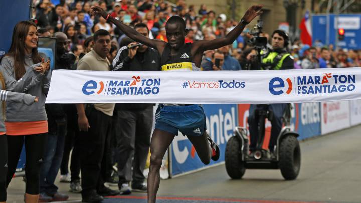Lobuwan celebra en el Maratón de Santiago por tercera vez