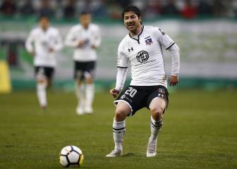 Valdés genera la preocupación de Tapia en la previa al clásico