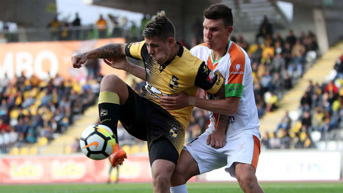 Piratas y mineros empataron 1-1 con goles de Holgado y Gaete, respectivamente. Valdivia venció a Copiapó de visita y alcanzó a los de El Salvador en el segundo puesto.
