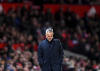 José Mourinho sufre por las malas decisiones en el United
