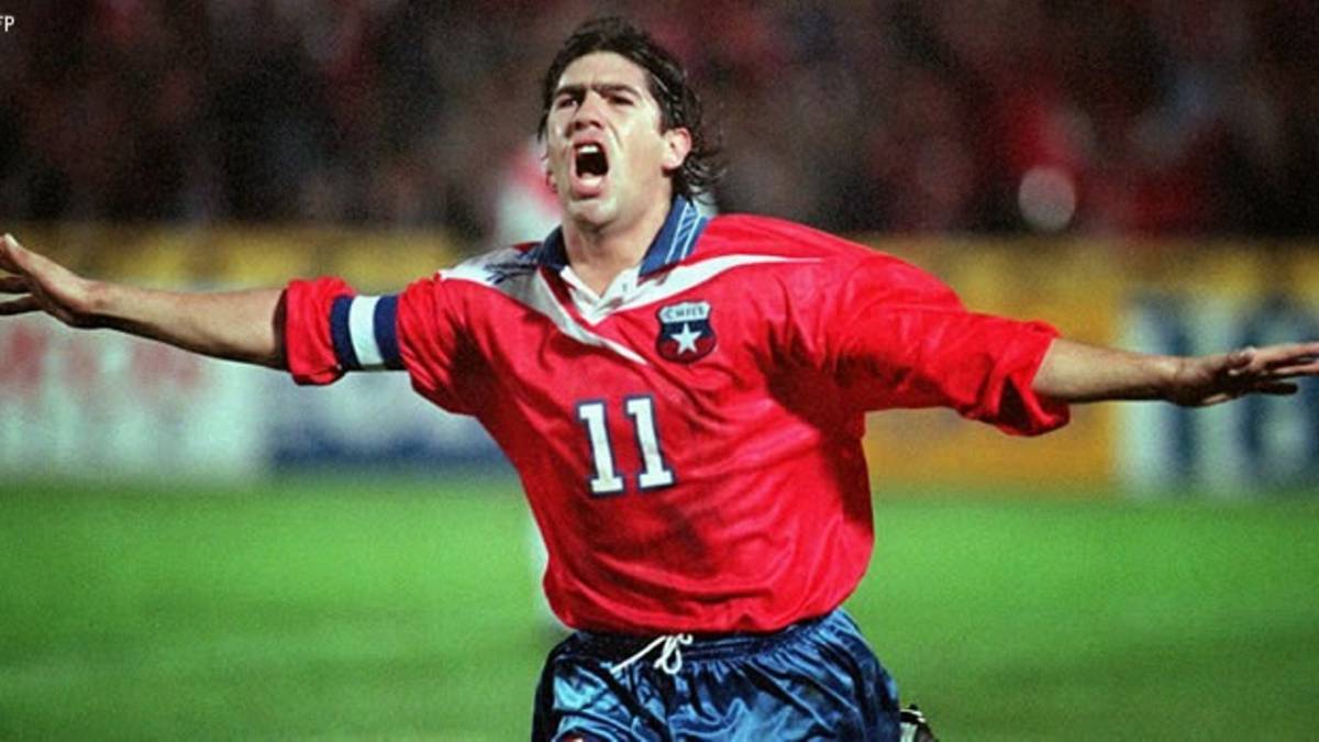 Grandes jugadores que usaron la camiseta 11 en su carrera - AS Chile