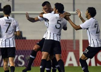 El espectacular gol de media cancha de 'Tacuara' Cardozo