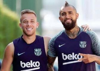 El gran elogio de Arthur a Vidal en su disputa en el Barcelona