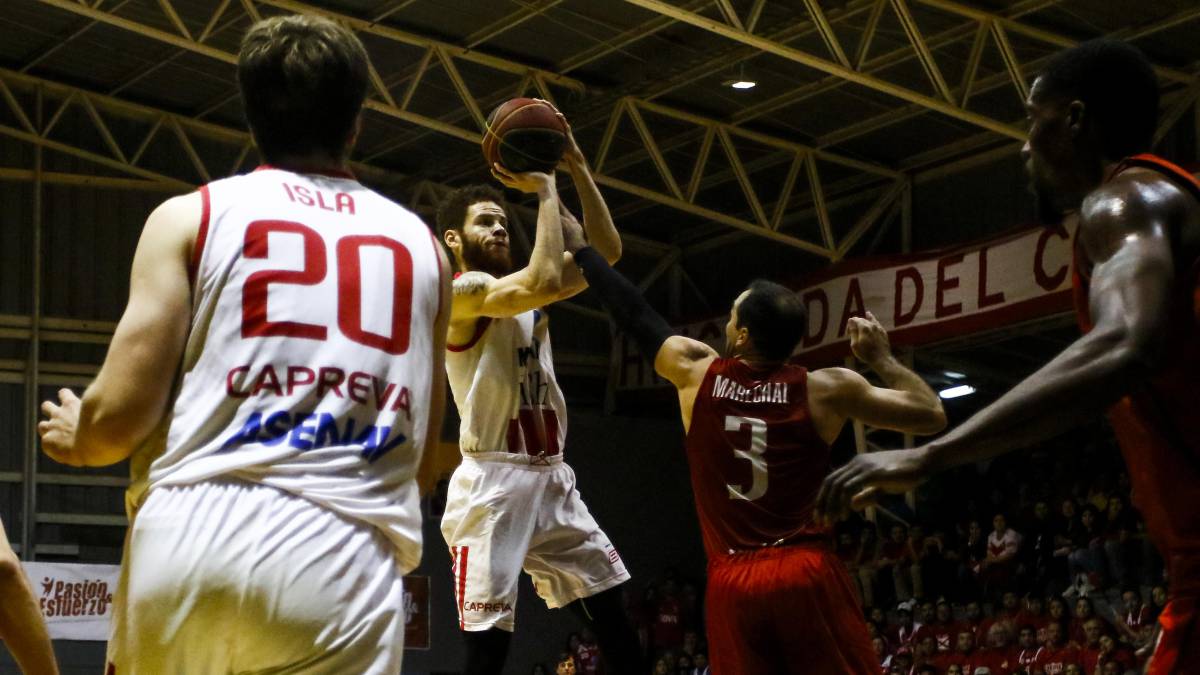 El quinteto de Manuel CÃ³rdoba derrotÃ³ por 95 a 102 en over time al cuadro felino. La serie final quedÃ³ 3-1 para los valdivianos y podrÃ­a cerrarse en el sur.