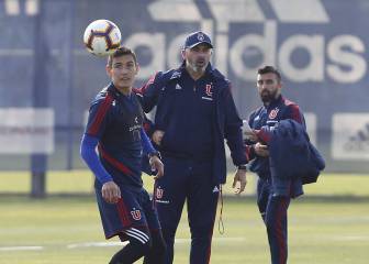 La U da la lista de citados para el clásico: vuelven 3 'titulares'