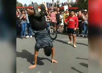 Protesta llena de lujos: ¡freestyler animó a todos en Plaza Italia!