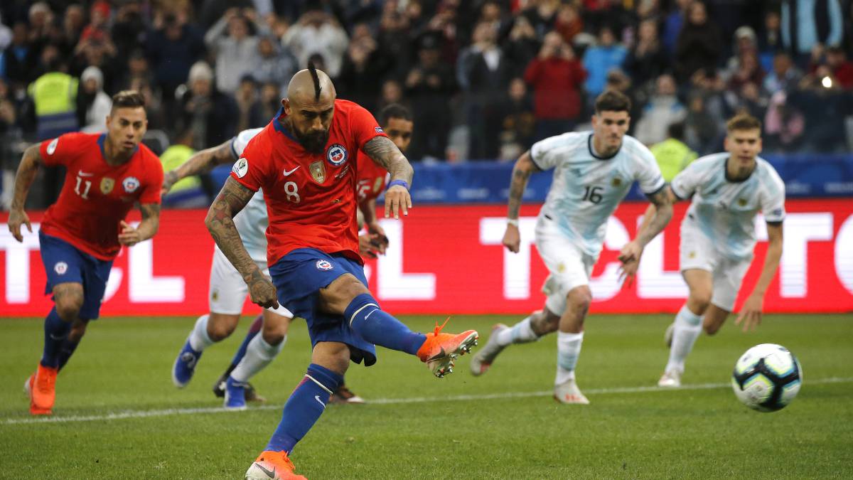 Chile debutará ante Argentina en la Copa América 2020 - AS ...