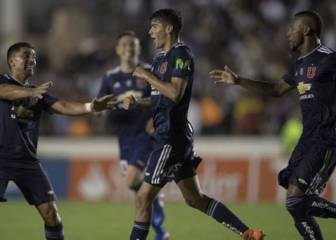 Araos y la U entran en 'guerra'