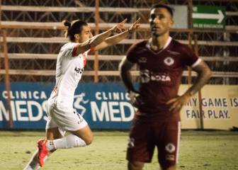 El autor del último gol en Chile: “Nos despedimos con el pie”