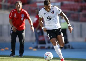 Salas sorprende y busca a delantero albo para Alianza