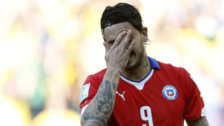 Pinilla Y El Palo En Brasil 2014 Chile Podria Haber Jugado Hasta La Final Del Mundial As Chile