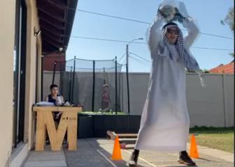 ¡Con túnica! La curiosa práctica de Fabián Cerda en Curicó