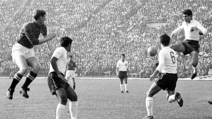 La Roja del 62 en el fútbol de hoy: así jugaría el ...