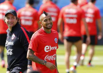 Pizzi le sugiere club a Vidal y elige la liga ideal para Alexis