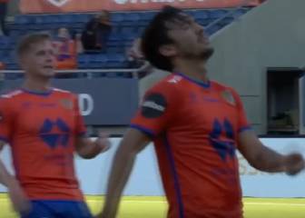 ¡Por arriba del arco!: el penal que falló Niklas Castro en Noruega