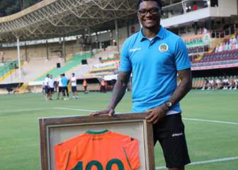 Fernandes recibe homenaje y va a la final de la Copa de Turquía