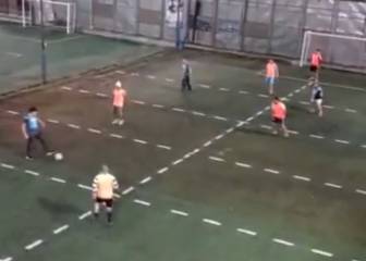 ¡En Argentina inventaron el Fútbol 5 con distancia social!